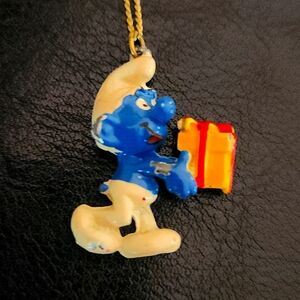 Vintage birthday smurf necklace